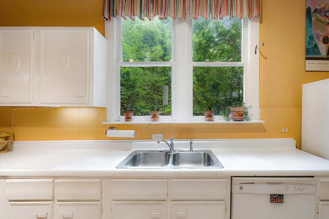 1785 GLENWOOD PL, Memphis, TN 38104