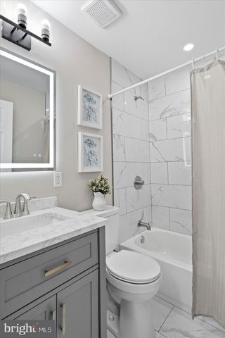 1557 HOMESTEAD ST, Baltimore, MD 21218