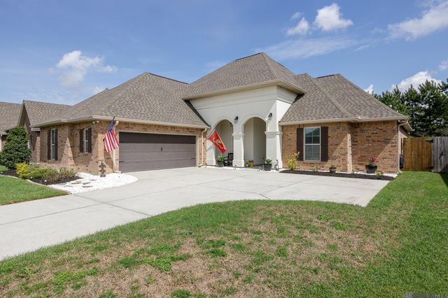 23570 Gardenia Ave, Denham Springs, LA 70726
