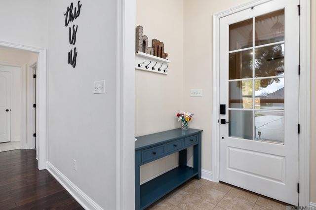 23570 Gardenia Ave, Denham Springs, LA 70726