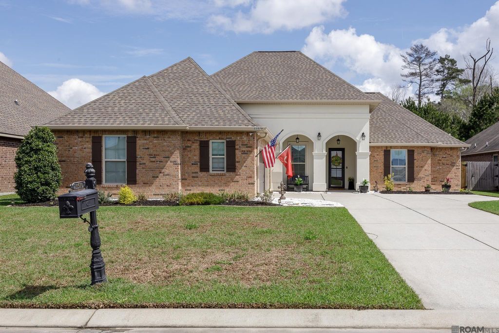 23570 Gardenia Ave, Denham Springs, LA 70726