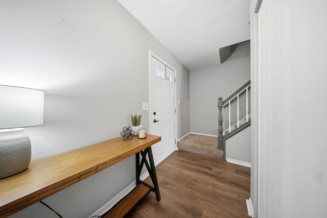 1527 Williams Avenue, St. Charles, IL 60174