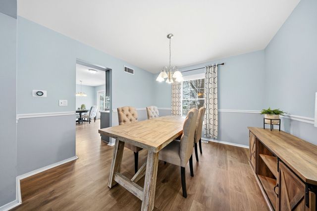 1527 Williams Avenue, St. Charles, IL 60174