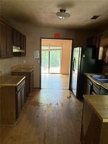 8521 Cedar Creek Ridge, Riverdale, GA 30274
