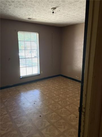 8521 Cedar Creek Ridge, Riverdale, GA 30274