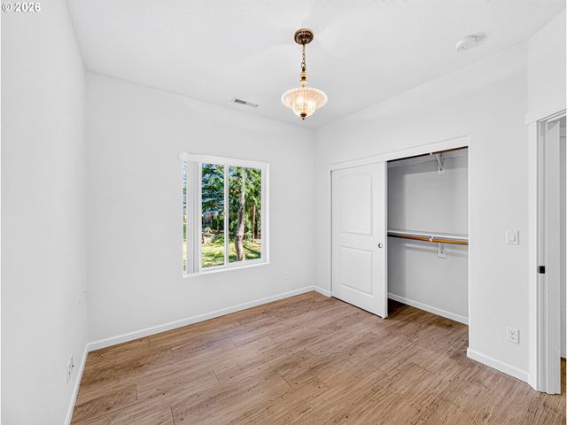 27241 S PEDERSON Rd, Estacada, OR 97023