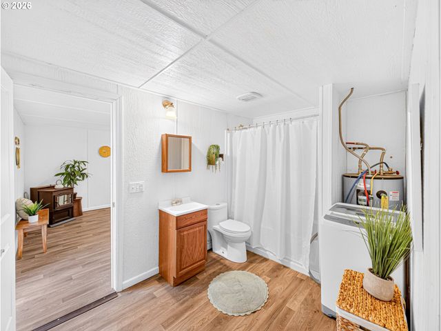 27241 S PEDERSON Rd, Estacada, OR 97023