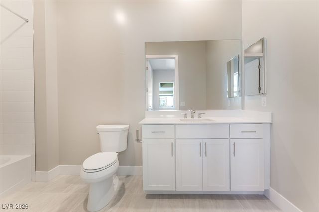 9132 Las Manaitas Avenue 202, Las Vegas, NV 89144