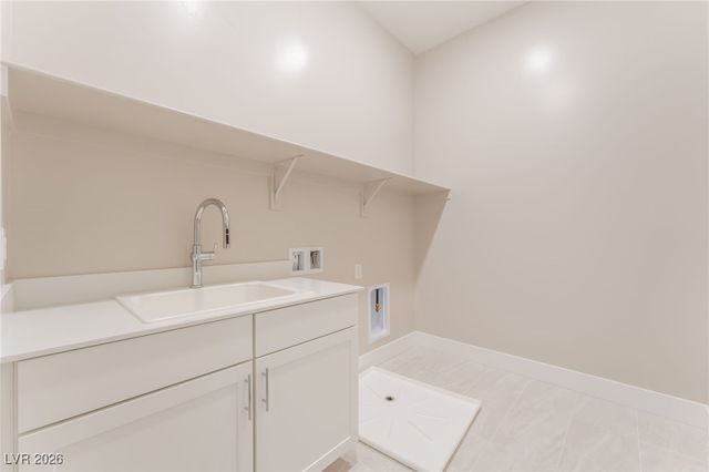 9132 Las Manaitas Avenue 202, Las Vegas, NV 89144