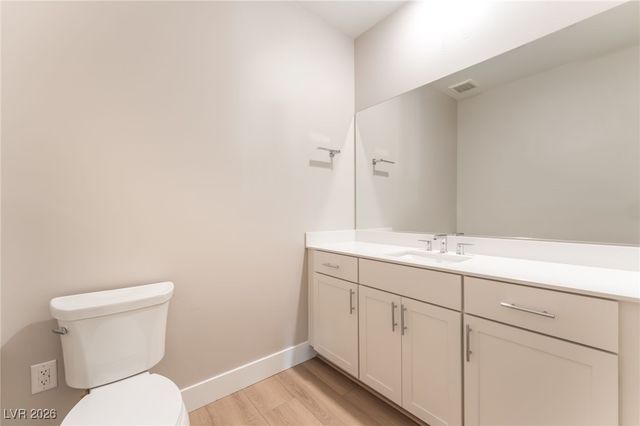 9132 Las Manaitas Avenue 202, Las Vegas, NV 89144