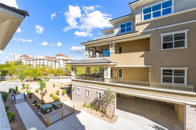 9132 Las Manaitas Avenue 202, Las Vegas, NV 89144