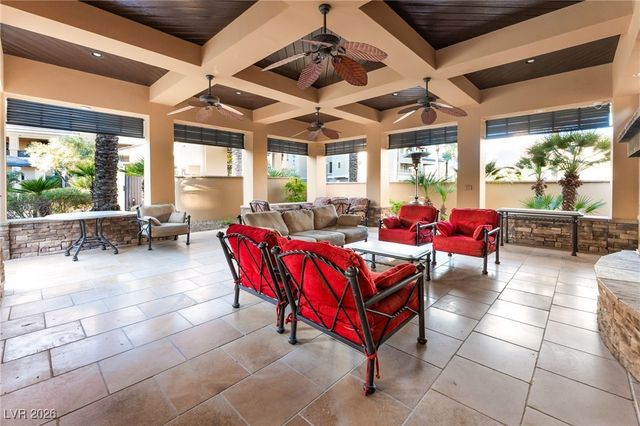 9132 Las Manaitas Avenue 202, Las Vegas, NV 89144