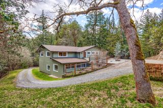 475 Wagon Trail Drive, Jacksonville, OR 97530