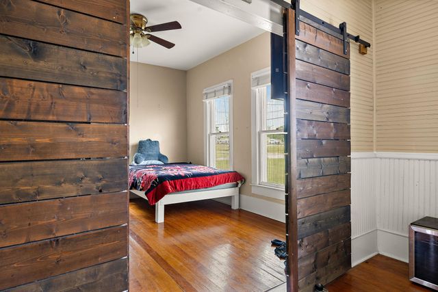 103 E Willis ST, Leander, TX 78641