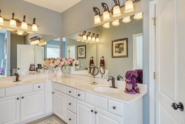 27 King Eider Way, Taylors, SC 29687