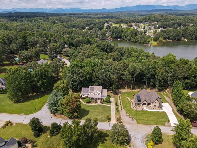 27 King Eider Way, Taylors, SC 29687