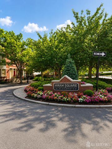 19 Hiram Square, New Brunswick, NJ 08901