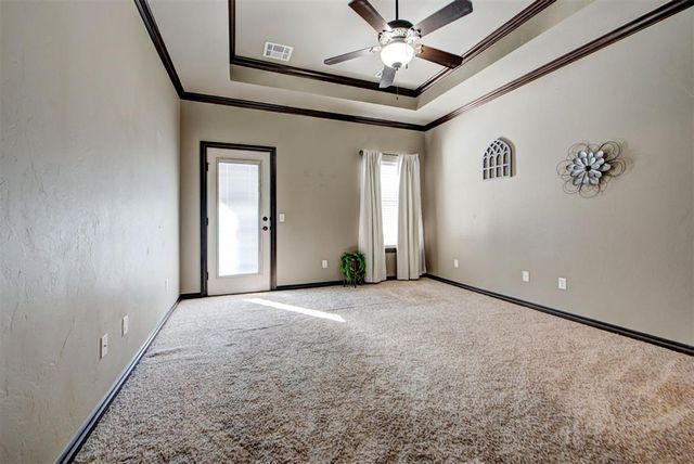 2804 SE 8th Street, Moore, OK 73160