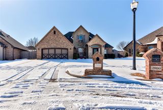 2804 SE 8th Street, Moore, OK 73160