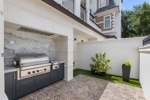 649 N PARK AVENUE, Winter Park, FL 32789