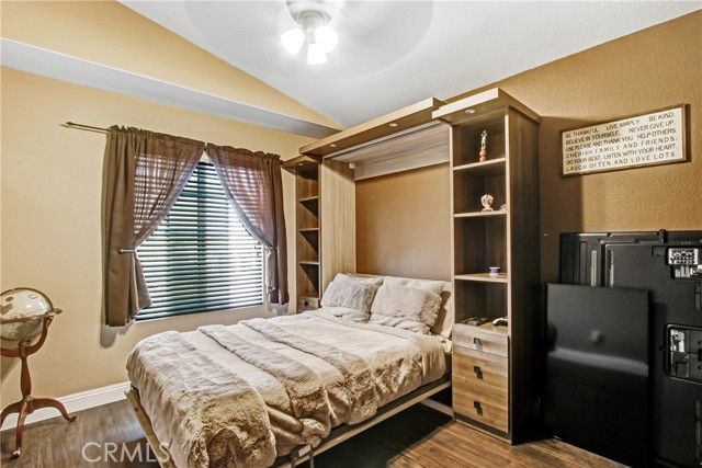 39812 De Vendome Court, Murrieta, CA 92563