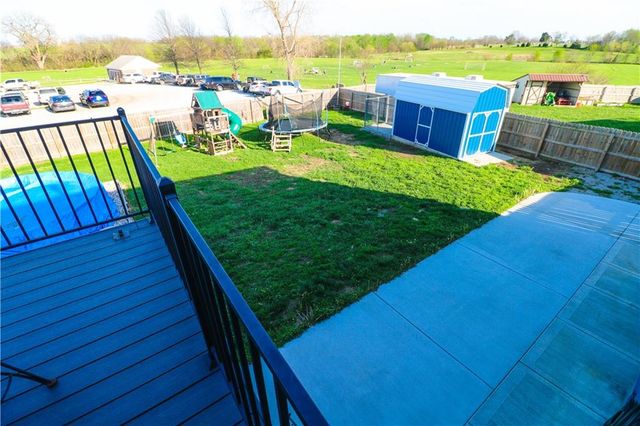 105 Lisa Avenue, Lathrop, MO 64465