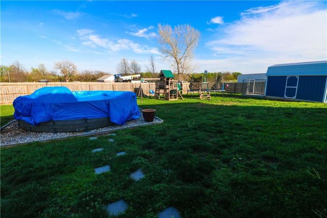 105 Lisa Avenue, Lathrop, MO 64465