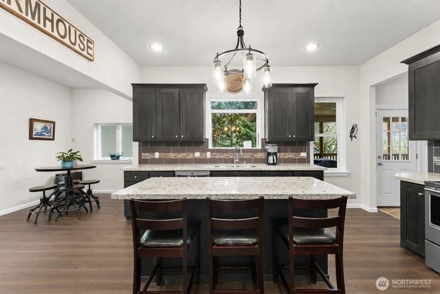 15014 106th ST E, Puyallup, WA 98374