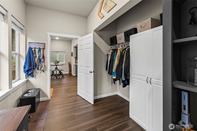 15014 106th ST E, Puyallup, WA 98374