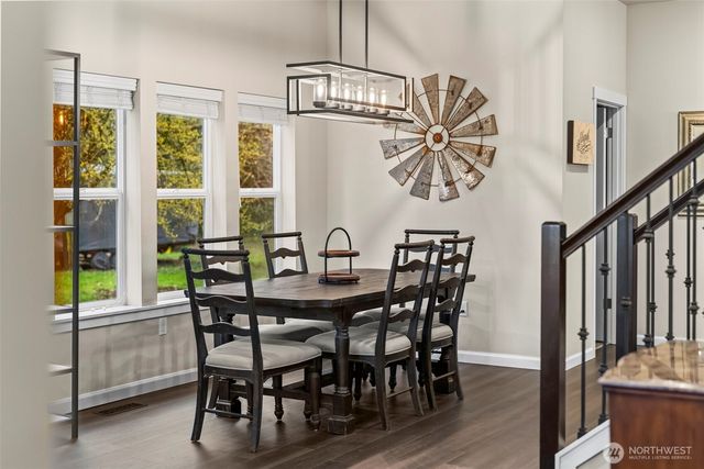 15014 106th ST E, Puyallup, WA 98374