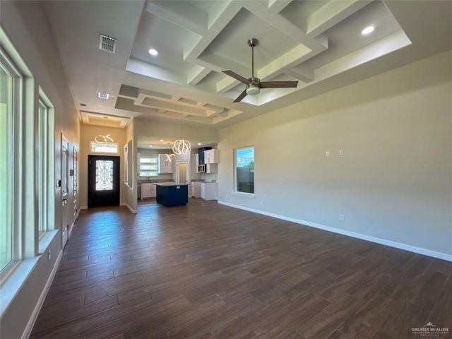 1421 W Franklin Avenue, Alton, TX 78573