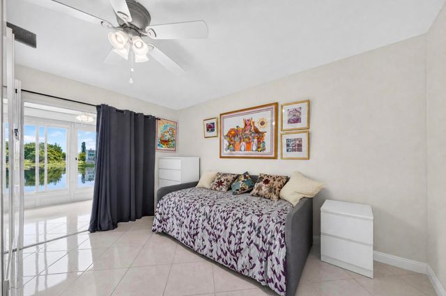 2079 Cambridge D 2079, Deerfield Beach, FL 33442