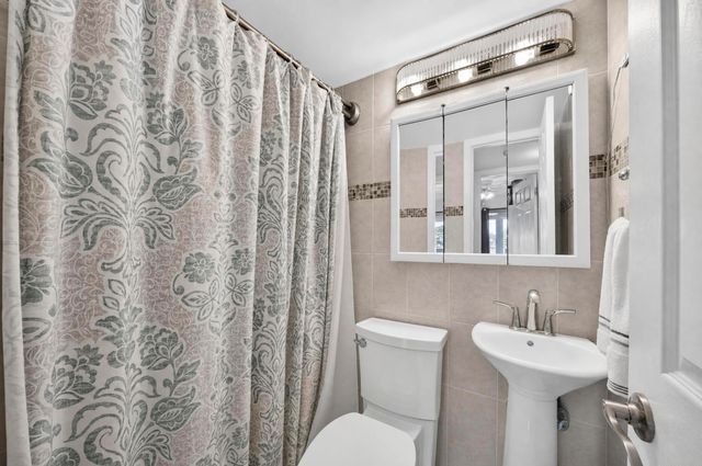 2079 Cambridge D 2079, Deerfield Beach, FL 33442