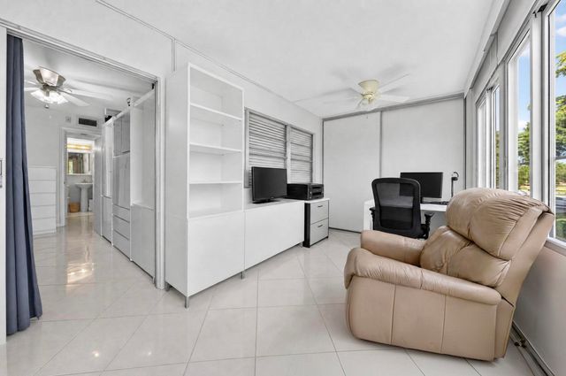 2079 Cambridge D 2079, Deerfield Beach, FL 33442