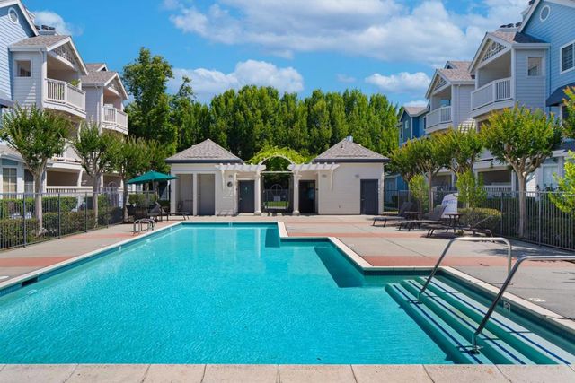 609 Arcadia Terrace 303, Sunnyvale, CA 94085
