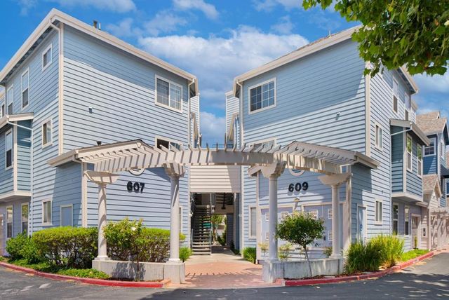 609 Arcadia Terrace 303, Sunnyvale, CA 94085
