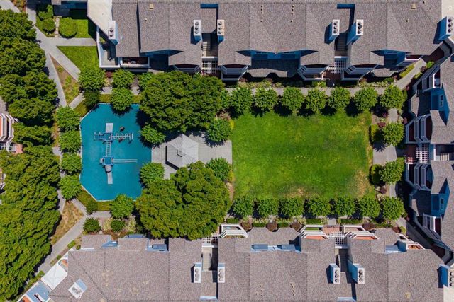 609 Arcadia Terrace 303, Sunnyvale, CA 94085