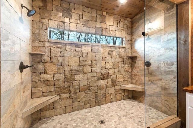 470 Skylight NW Drive, Blue Ridge, GA 30513