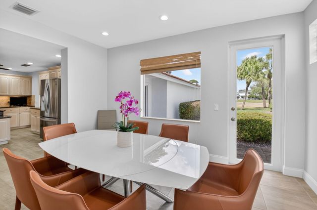 32 Estate Drive, Boynton Beach, FL 33436