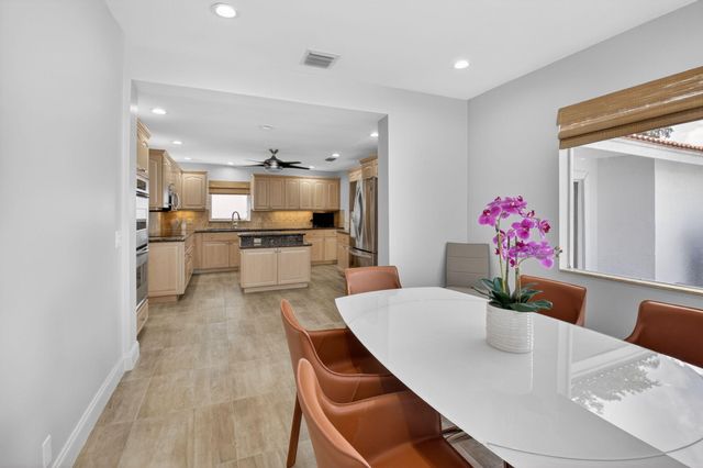 32 Estate Drive, Boynton Beach, FL 33436