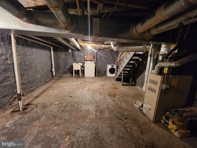 3405 RAVENWOOD AVE, Baltimore, MD 21213