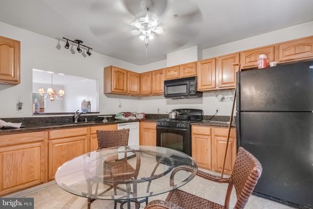 847 HR DR SE, Washington, DC 20032