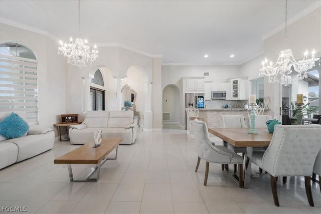 4213 NW 28th ST, Cape Coral, FL 33993