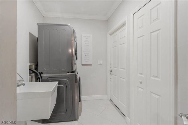 4213 NW 28th ST, Cape Coral, FL 33993