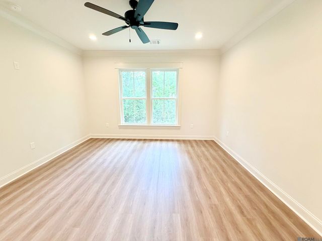 33505 Tenor Dr, Denham Springs, LA 70706