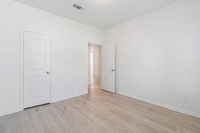 249 Edgewater Drive, West Columbia, TX 77486