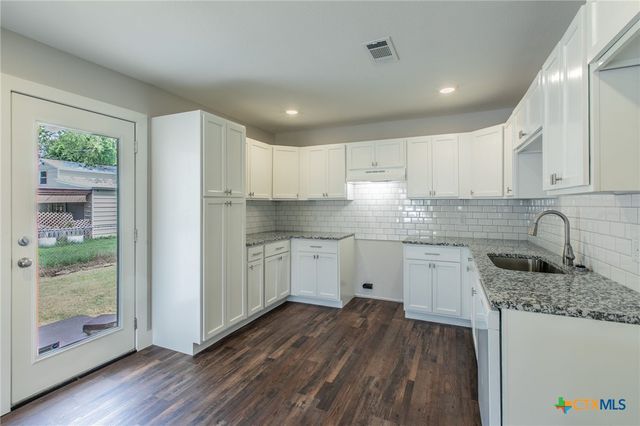 2529 Powell Drive, Gatesville, TX 76528