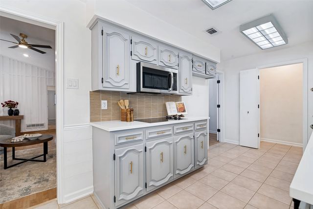 2505 Parkside Drive, Garland, TX 75040