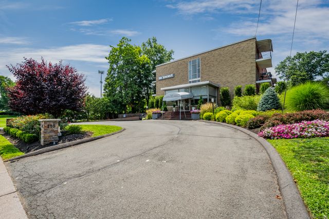 115 South Main Street A3, West Hartford, CT 06107