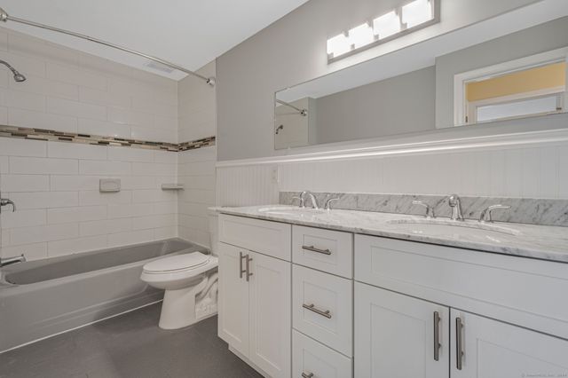 115 South Main Street A3, West Hartford, CT 06107